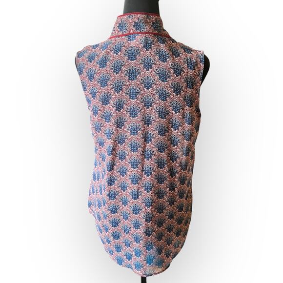 CAbi Women's Fan Blouse Red, Blue, Ivory, Sleeveless Size Medium Syle # 3620 - Picture 2 of 11